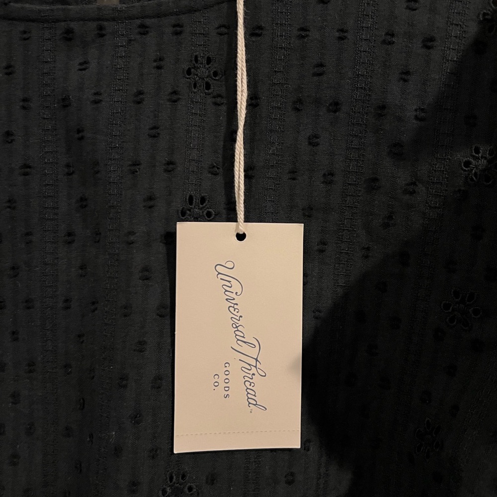 NEW Universal Thread Black Ruffle Blouse - Picture 13 of 14